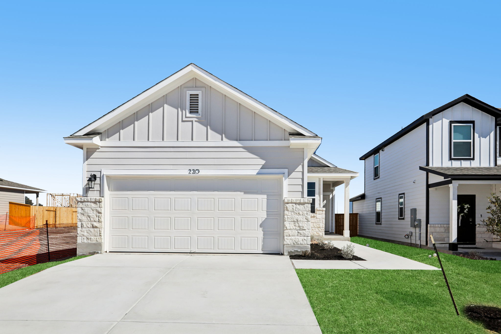 29D10 220 Escape Way